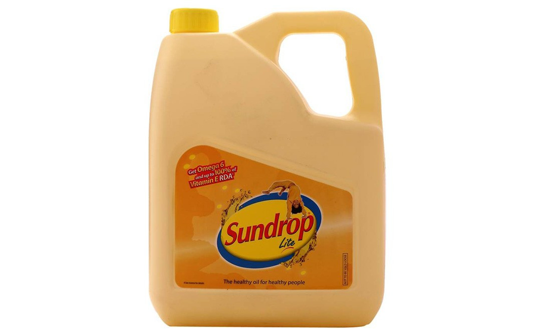 Sundrop Lite Refined Blended Oil    Plastic Jar  5 litre